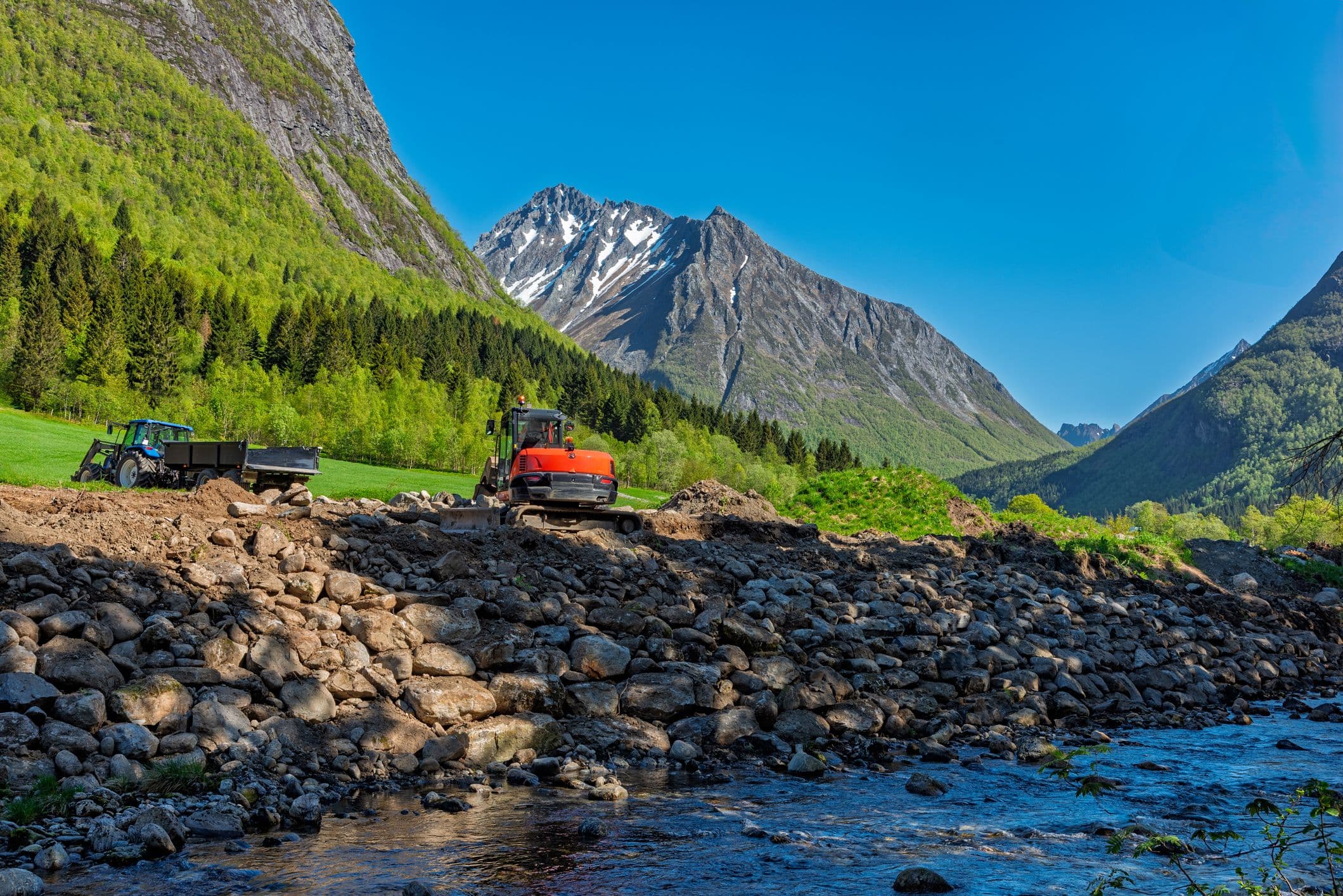 Natur og matjord: Vinner de kampen om arealene?